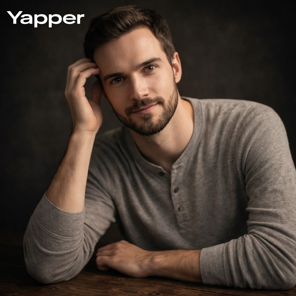 Perfil / Avatar - Retrato de estudio cinematográfico con coincidencia facial precisa